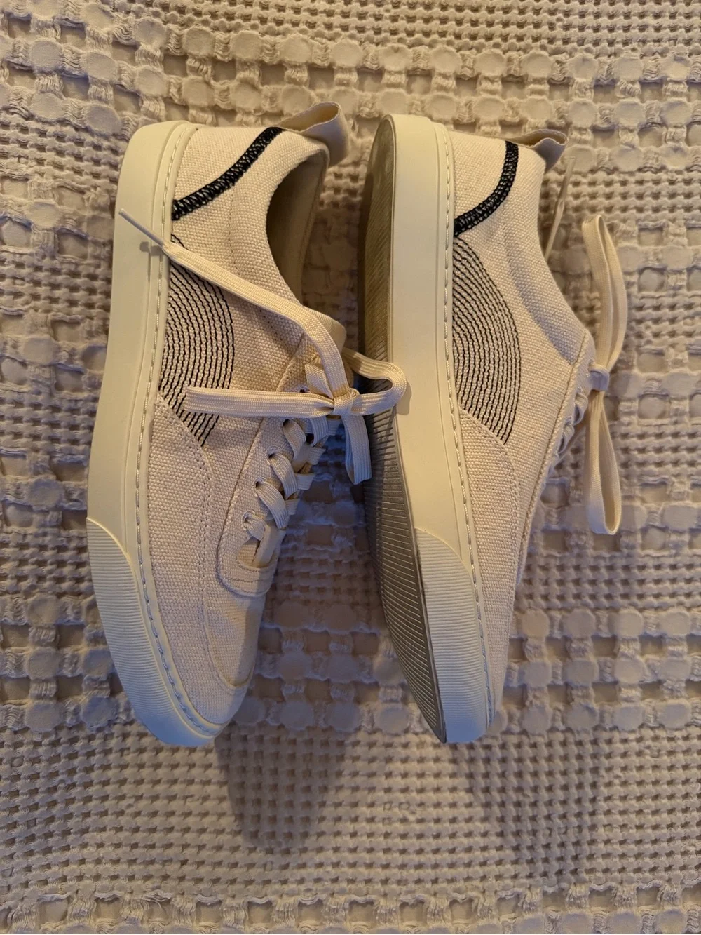 Everlane Tread-Bare Cream Canvas Sneakers with Black Trim - Low Top Lace-Up
